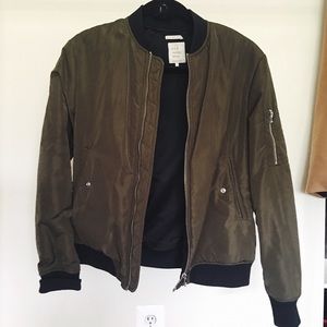 Zara || Khaki Green Bomber Jacket